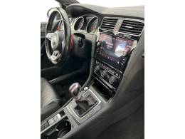 VOLKSWAGEN - GOLF - 2014/2014 - Preta - R$ 139.900,00