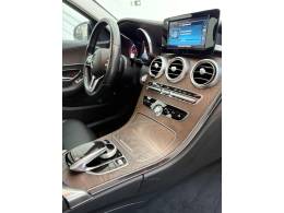 MERCEDES-BENZ - C 180 - 2019/2019 - Azul - R$ 144.900,00