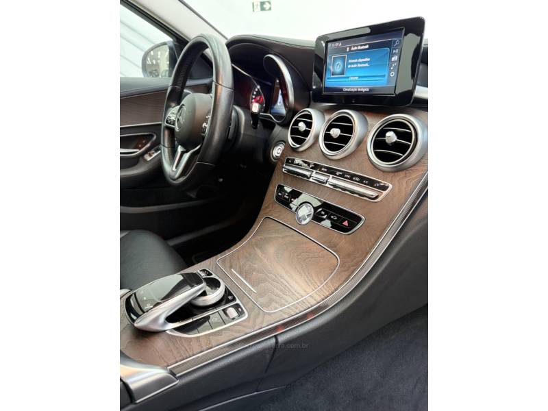 MERCEDES-BENZ - C 180 - 2019/2019 - Azul - R$ 144.900,00