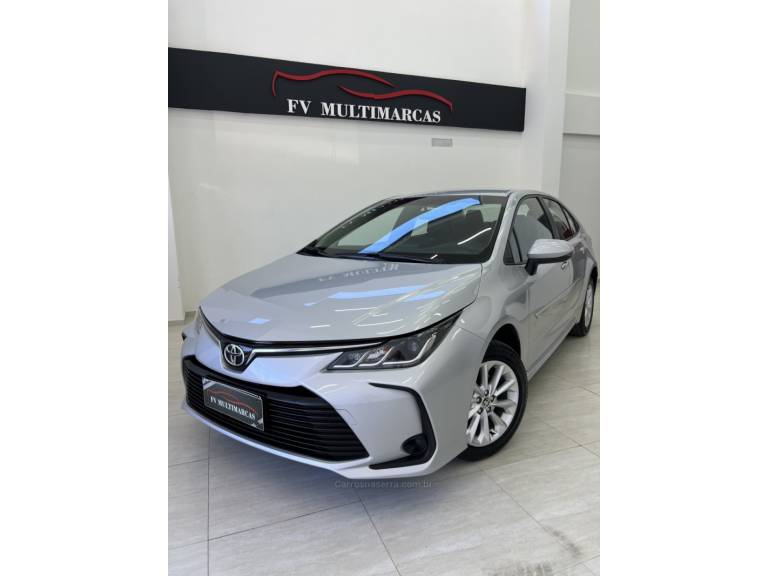 TOYOTA - COROLLA - 2019/2020 - Prata - R$ 104.900,00