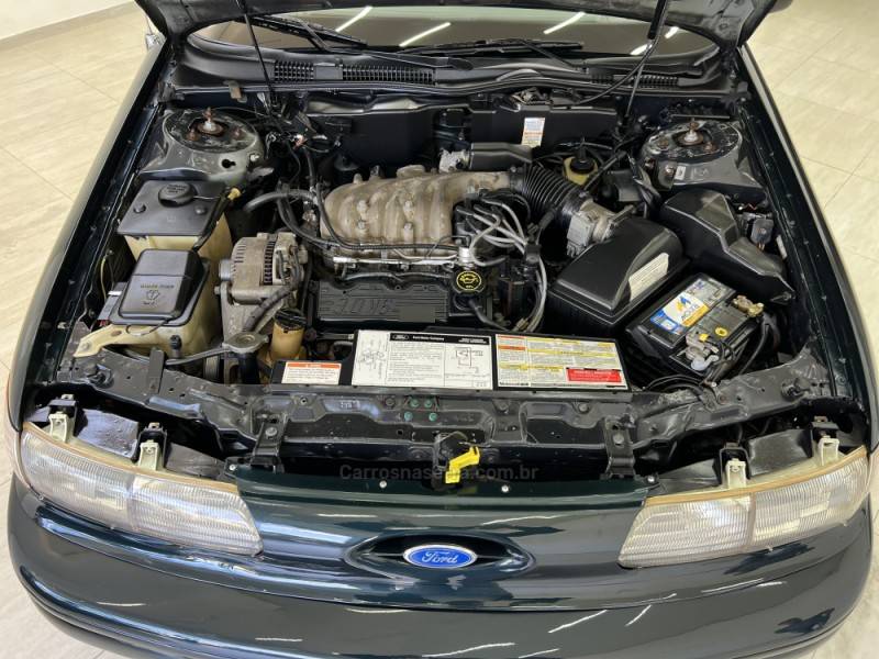 FORD - TAURUS - 1995/1995 - Verde - R$ 69.900,00