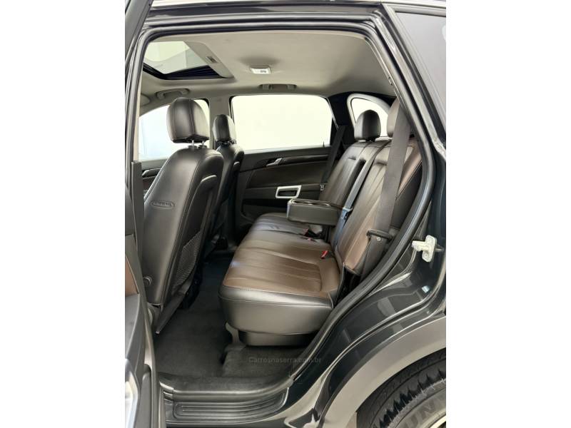 CHEVROLET - CAPTIVA - 2016/2016 - Cinza - R$ 68.900,00