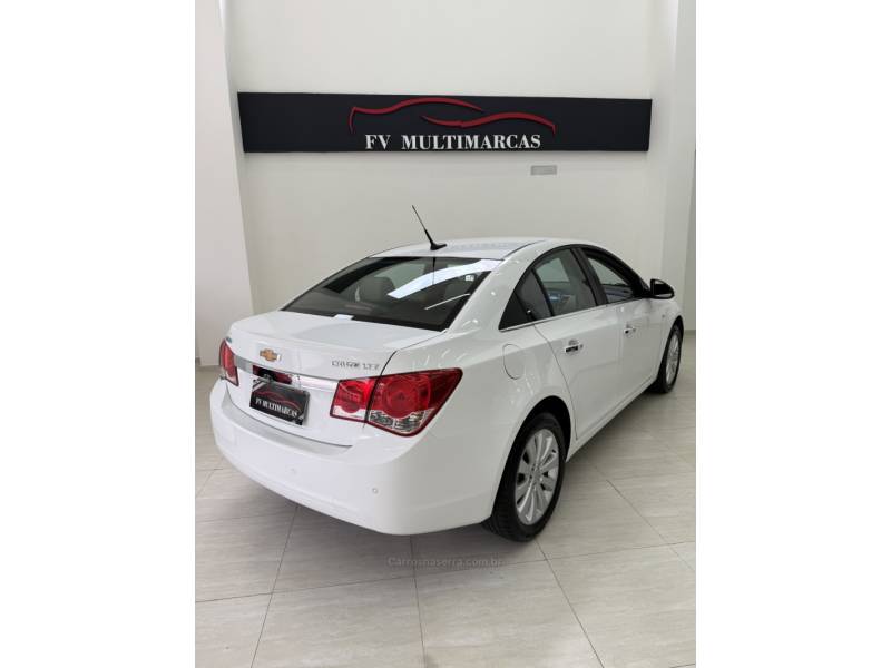 CHEVROLET - CRUZE - 2013/2013 - Prata - R$ 63.900,00
