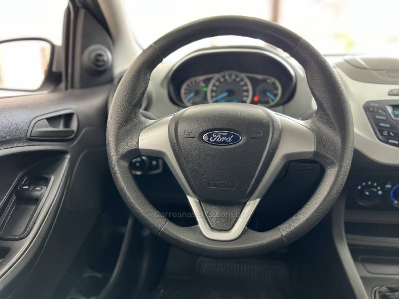 FORD - KA - 2016/2017 - Prata - R$ 44.900,00