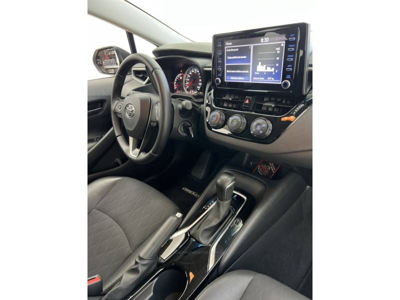 TOYOTA - COROLLA - 2019/2020 - Prata - R$ 104.900,00