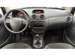 CITROËN - C3 - 2005/2006 - Vermelha - R$ 25.900,00