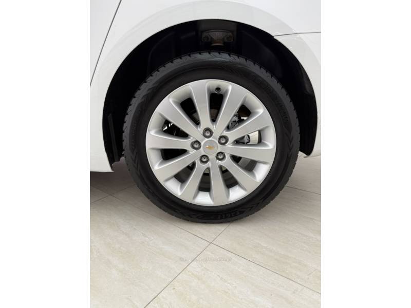 CHEVROLET - CRUZE - 2013/2013 - Prata - R$ 63.900,00