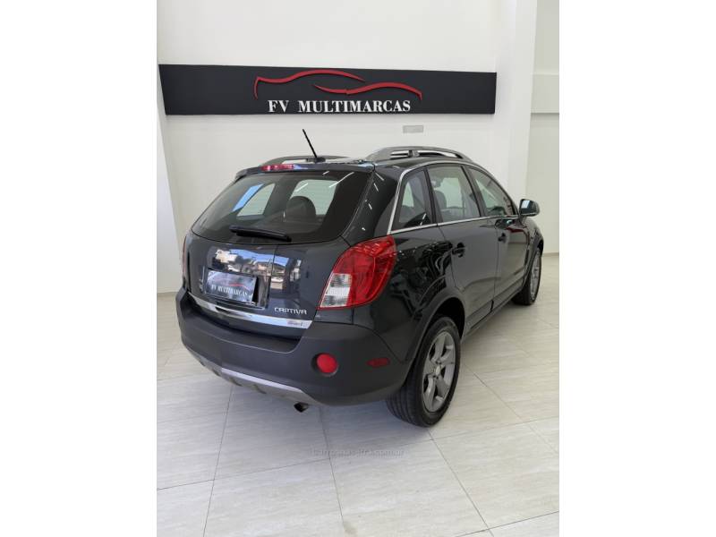 CHEVROLET - CAPTIVA - 2016/2016 - Cinza - R$ 68.900,00