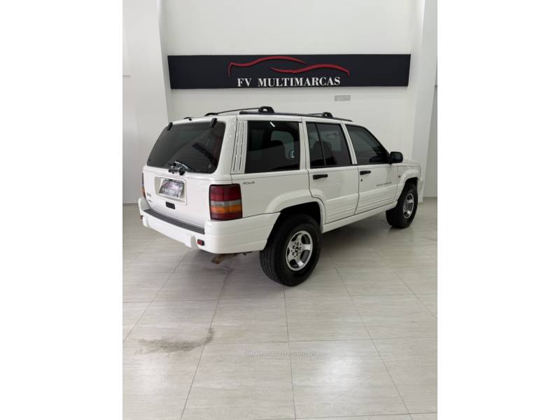 JEEP - GRAND CHEROKEE - 1998/1998 - Branca - R$ 49.900,00
