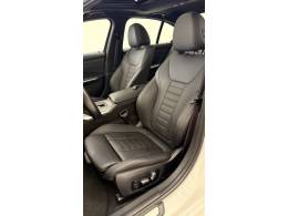 BMW - 320I - 2022/2022 - Branca - R$ 239.900,00